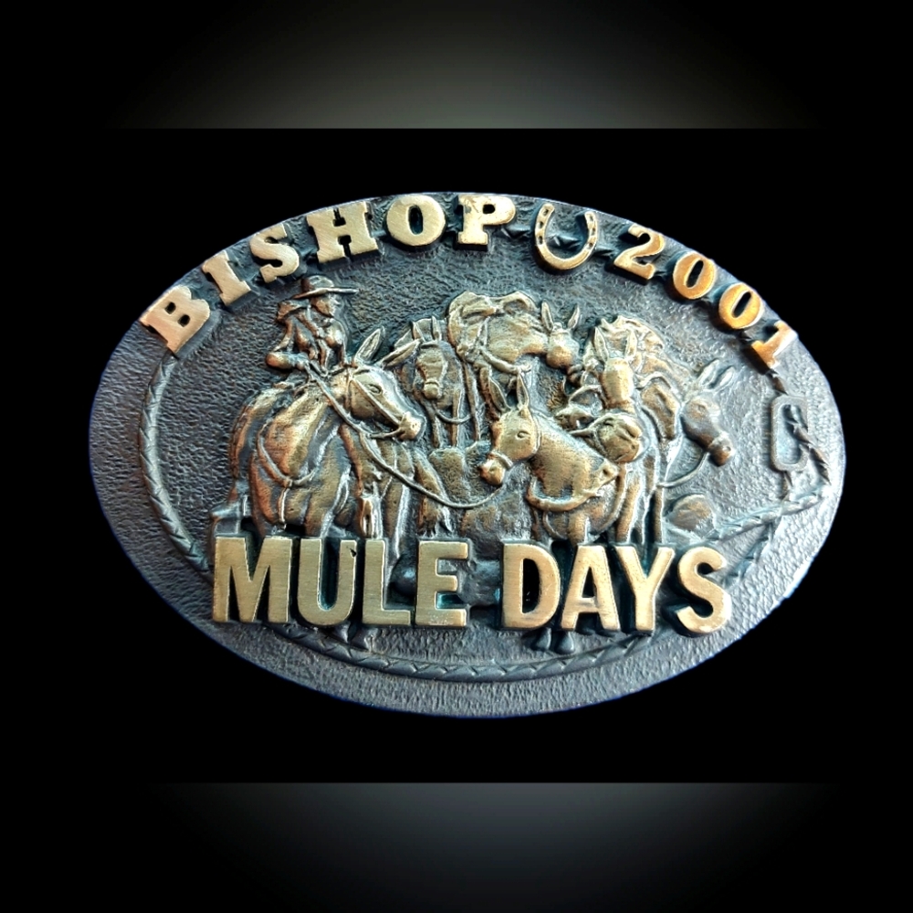 Mens Bishop Mule Days Belt Buckle.